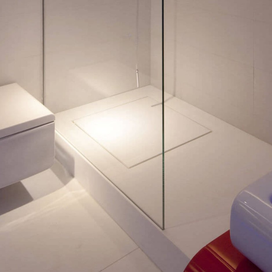 Душевые поддоны из искусственного камня