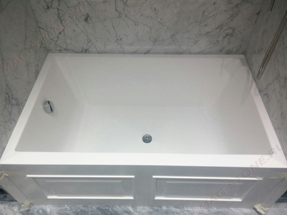 Душевой поддон из искусственного камня глубокий