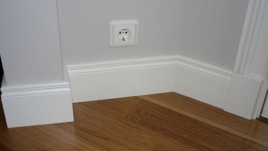 Плинтус Минимал ФД-05