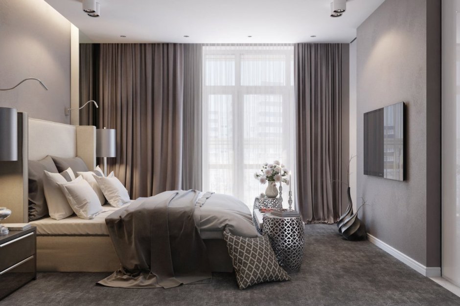 Спальня с панорамными окнами в квартире