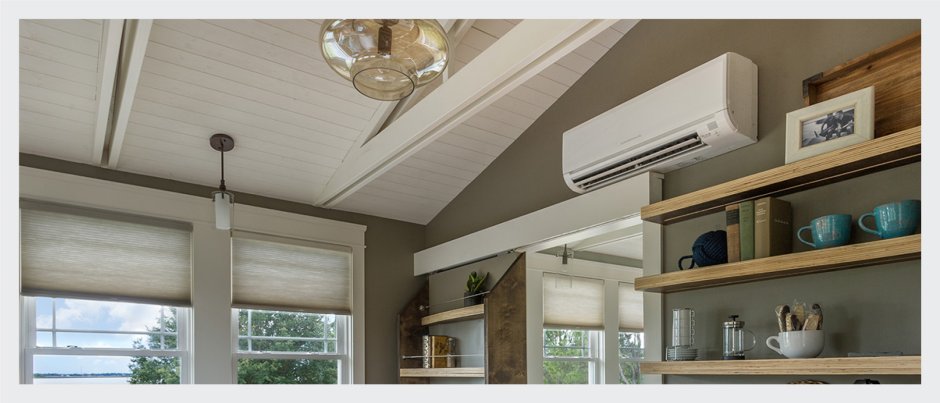 Кондиционер над шкафом