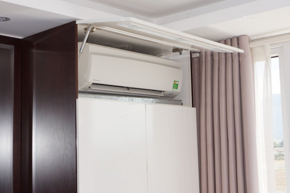 Спрятать кондиционер