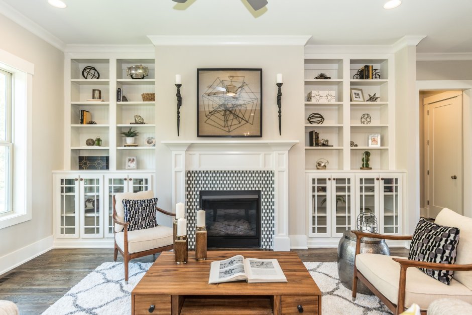 Книжный шкаф с камином