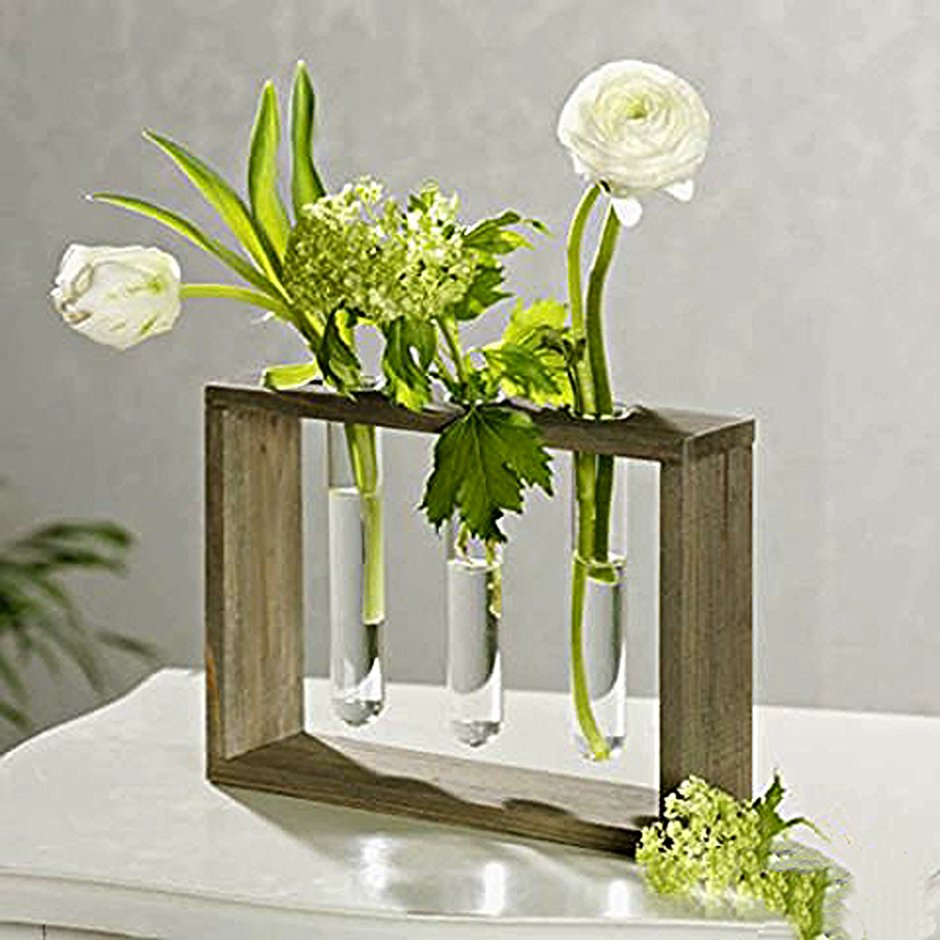 Цветочные композиции в пробирках