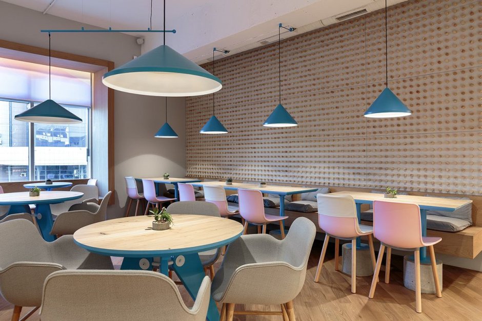 Пастельный интерьер ресторана