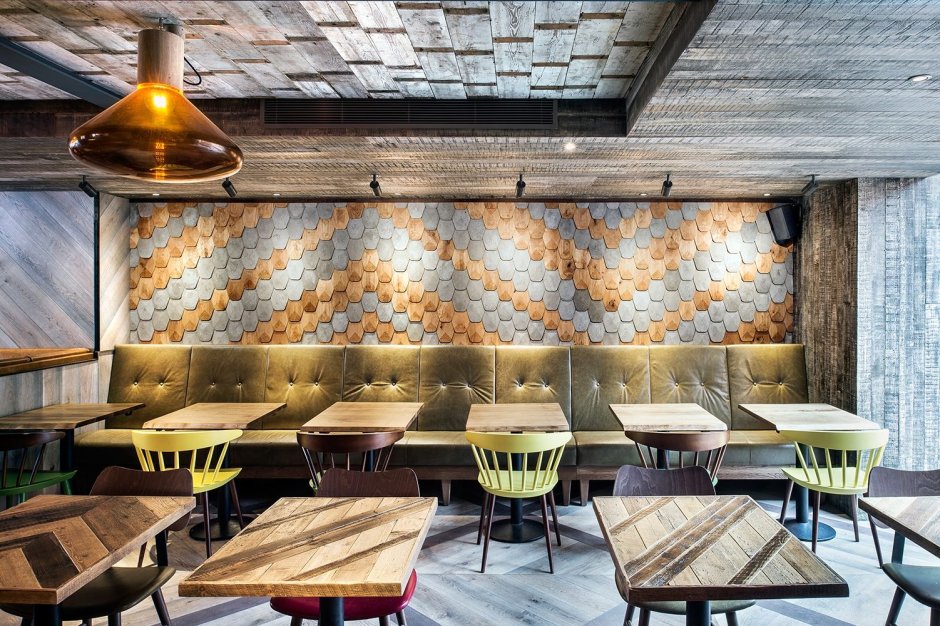 Простой интерьер кафе