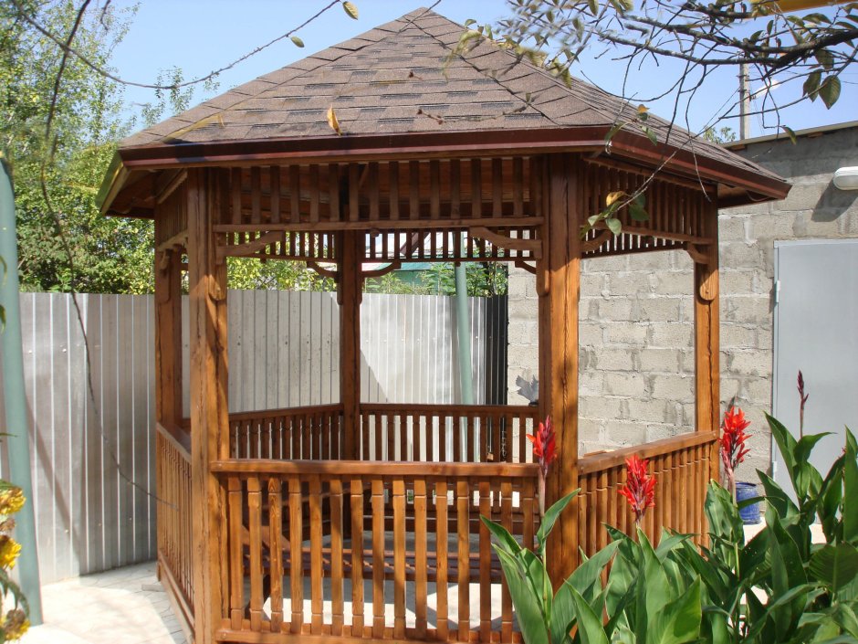 Беседки из дерева