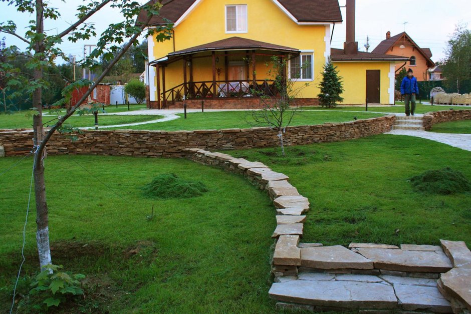 Красивая дача