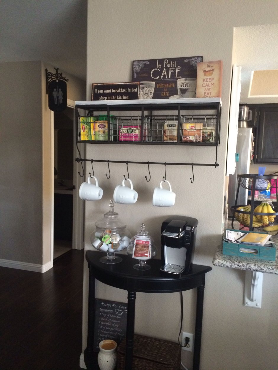 Столик для кофемашины на кухню