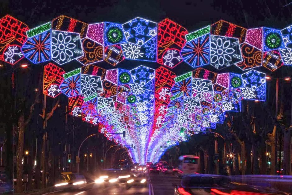 Праздничное украшение города