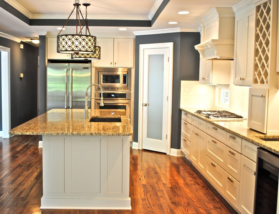 Проект кухни с кладовкой