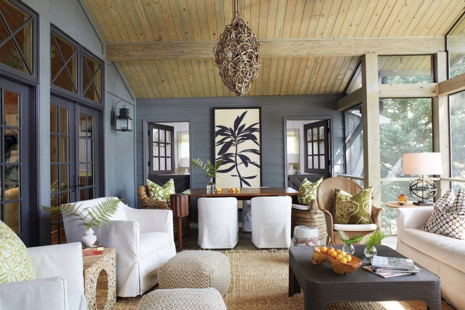 Веранда в скандинавском стиле в загородном доме