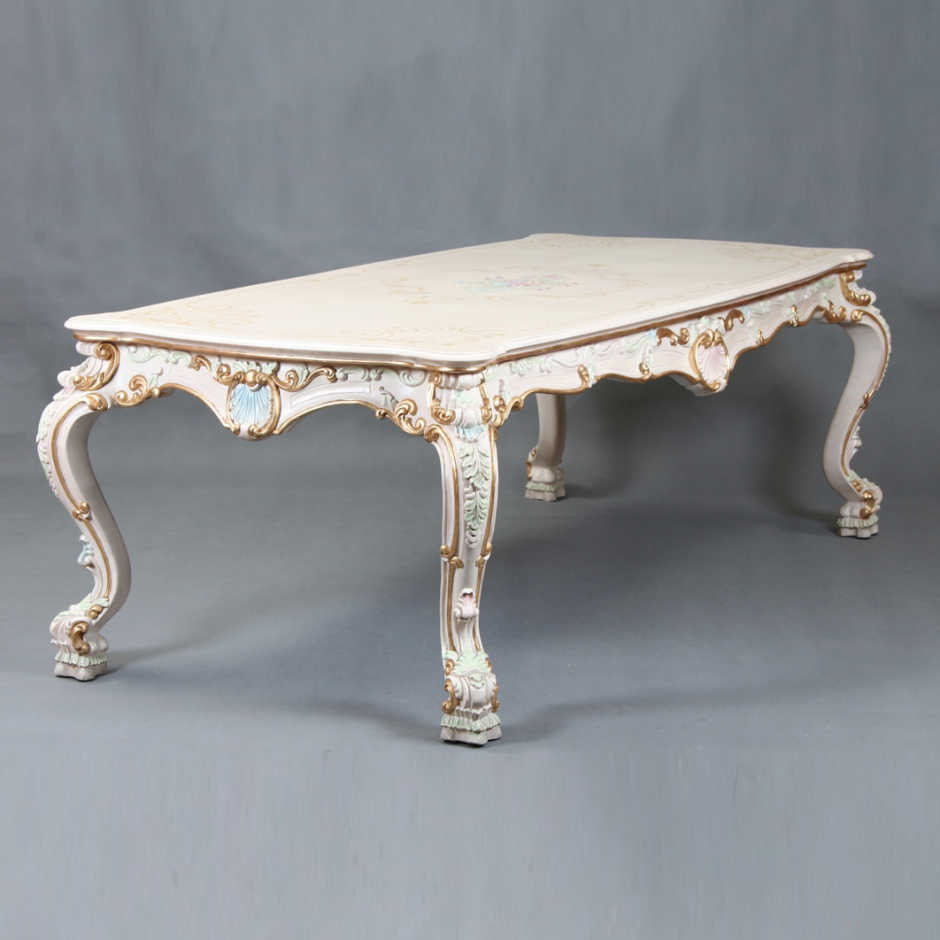 Стол кабриоль резной итальянский