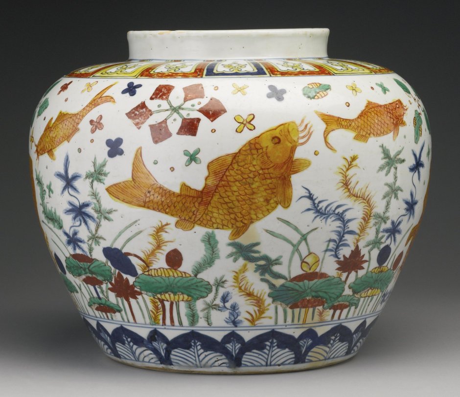 Ваза китайская фарфоровая с рыбками