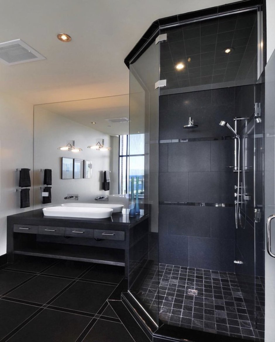 Стильная душевая комната