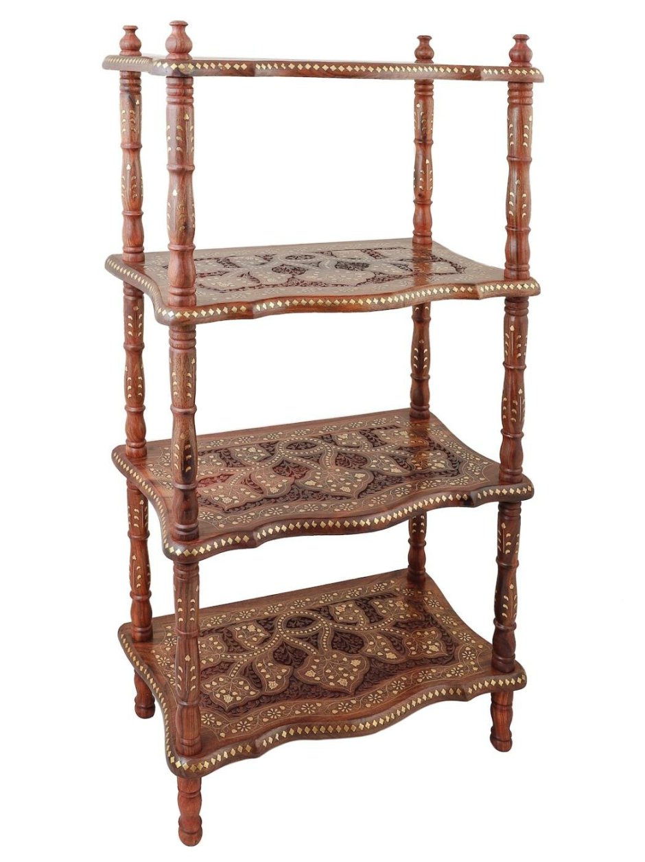 Резные этажерки из дерева