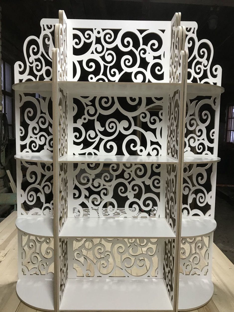 Ажурный стеллаж