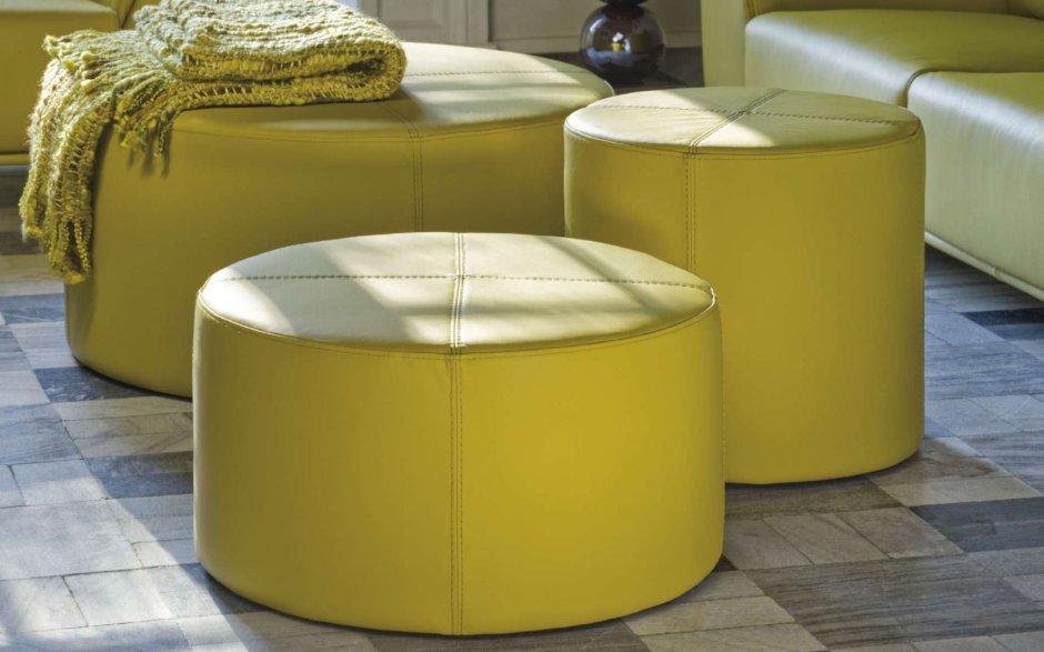 Красивые пуфики