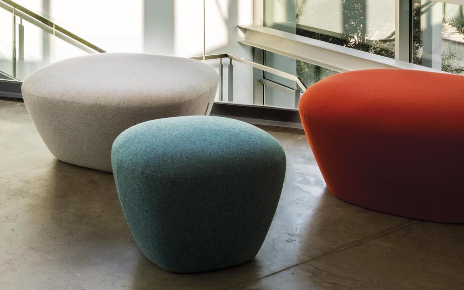 Стильные пуфики