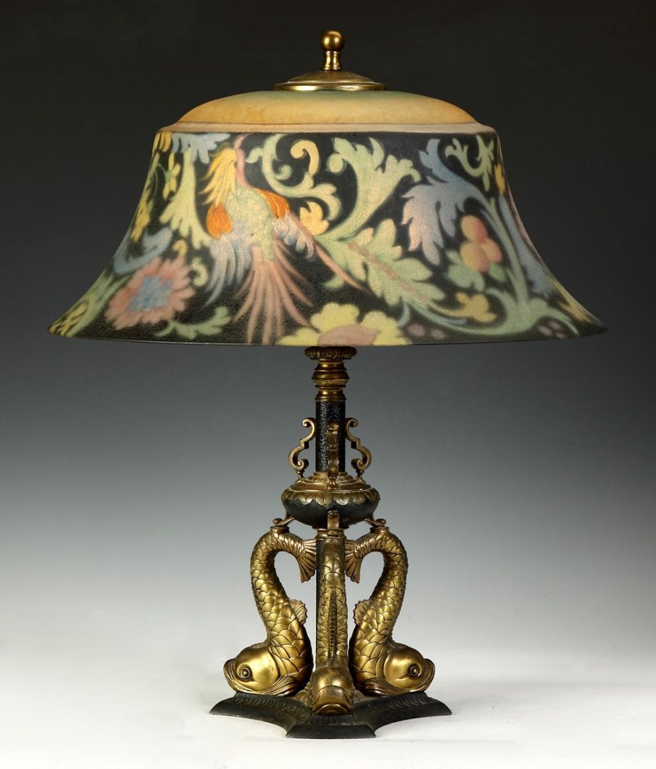 Настольная лампа из стекла