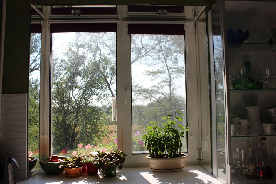 Зеркальные оконные откосы