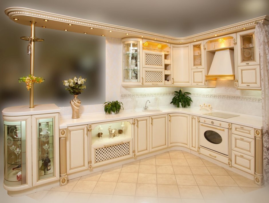 Кухня слоновая кость с золотом