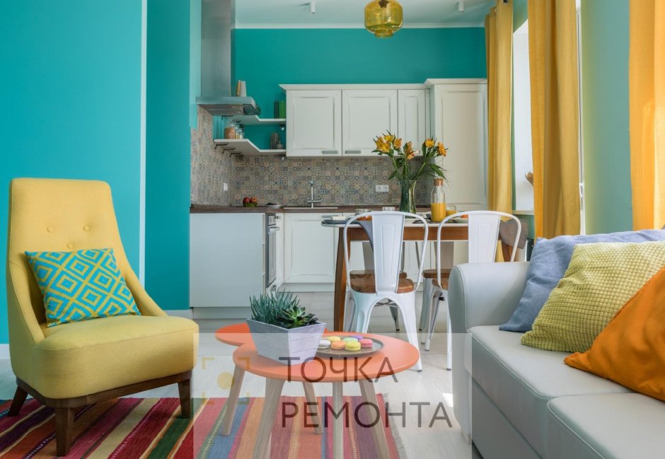 Покраска стен синий и жёлтый