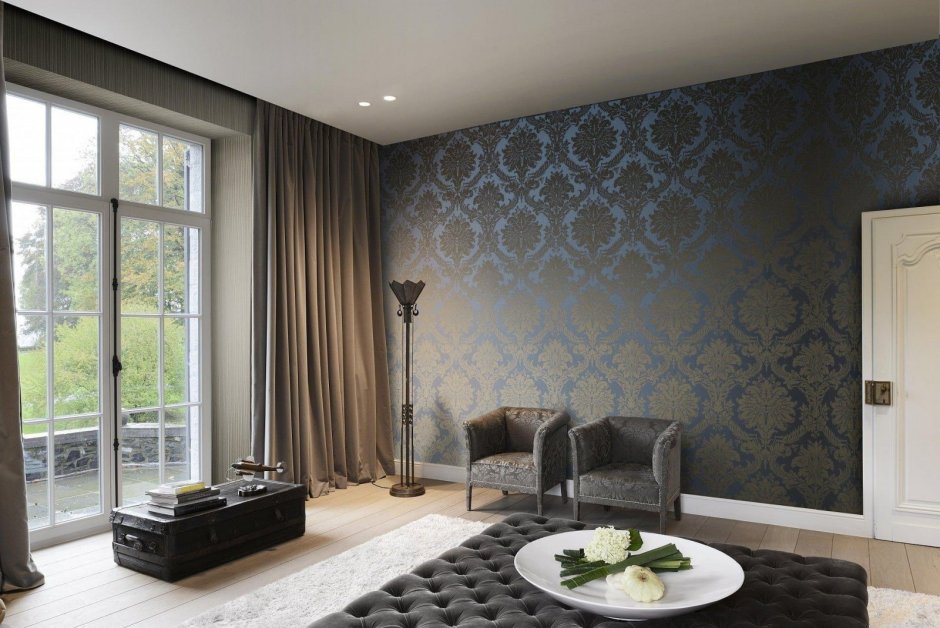 Гостиная с вензелями