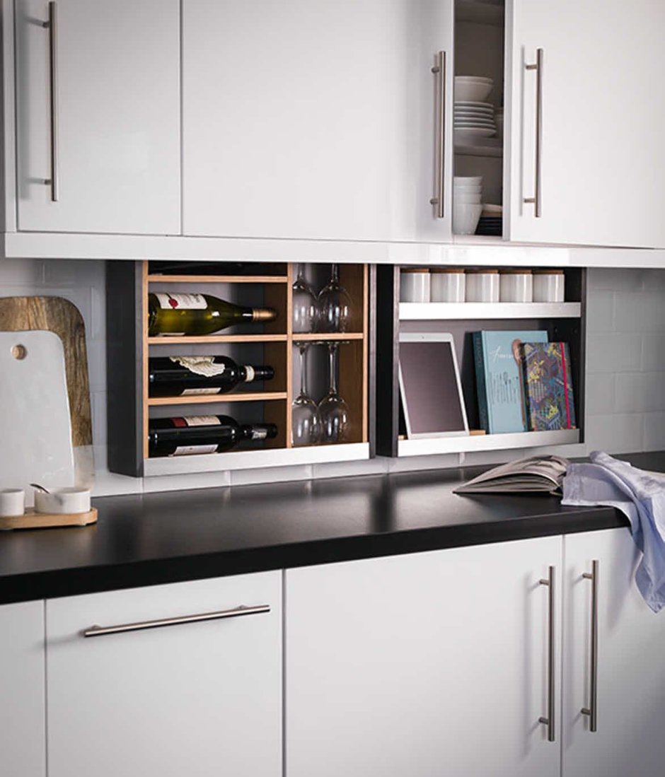 Раздвижной фартук для кухни