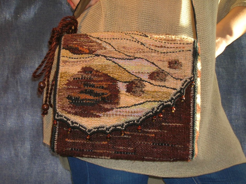 Сумка в технике ручного ткачества
