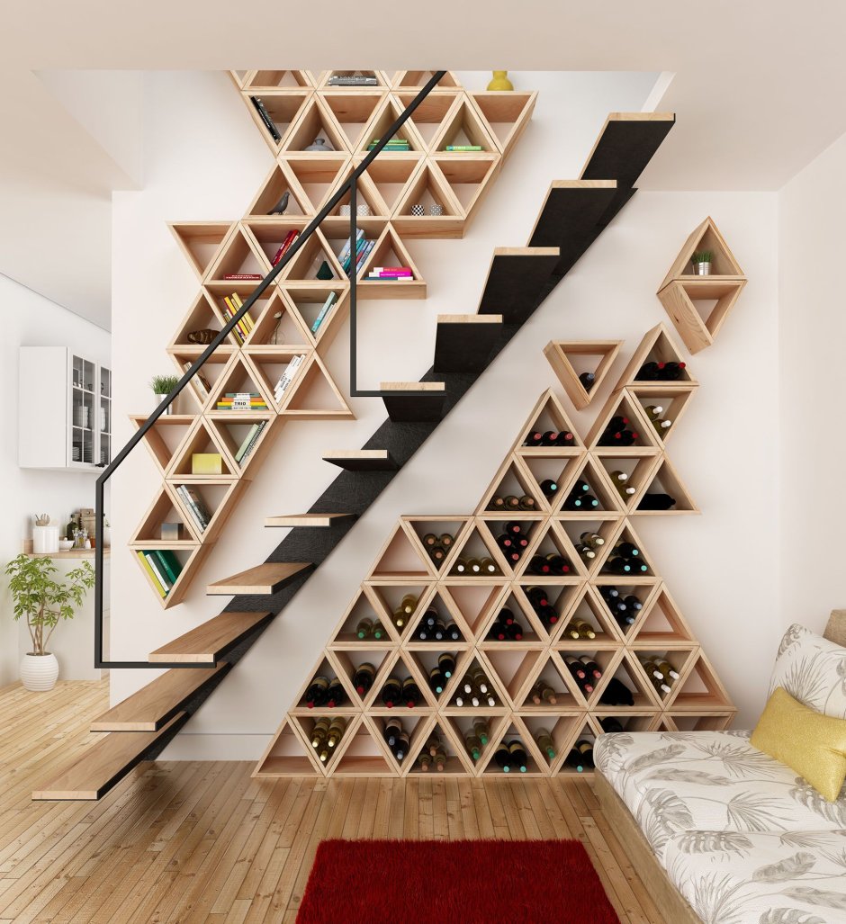 Треугольный стеллаж
