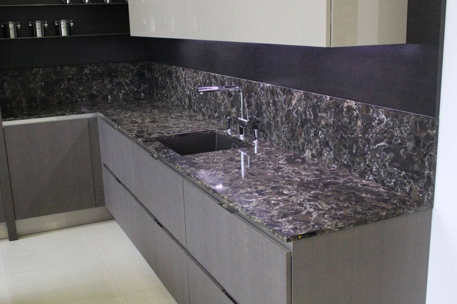 Столешница для кухни кварцевый агломерат