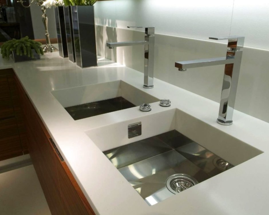Corian Dupont Cameo White