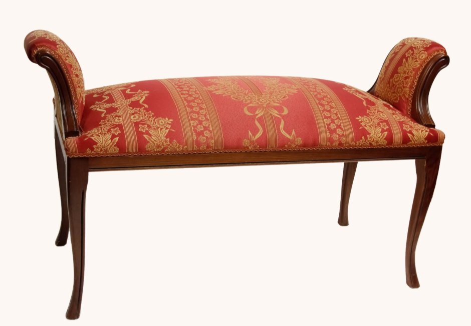 Кожаная скамья