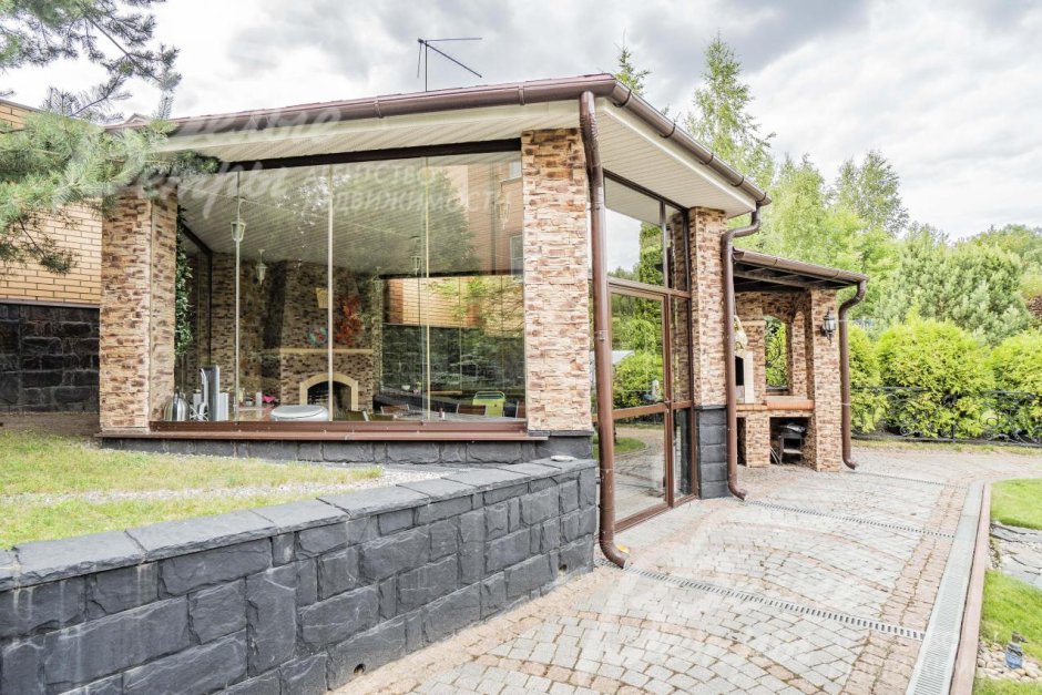 Беседка с перепадом