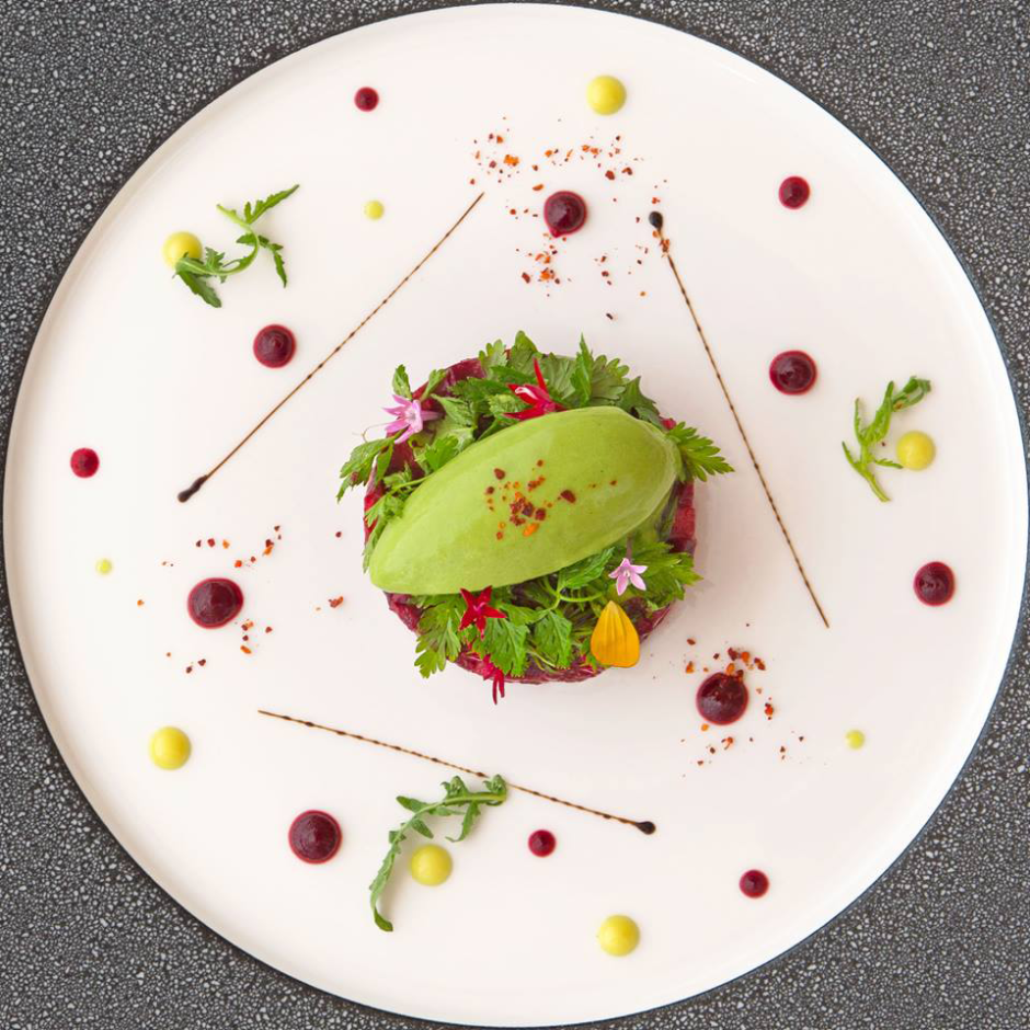 Украшение тарелки для подачи