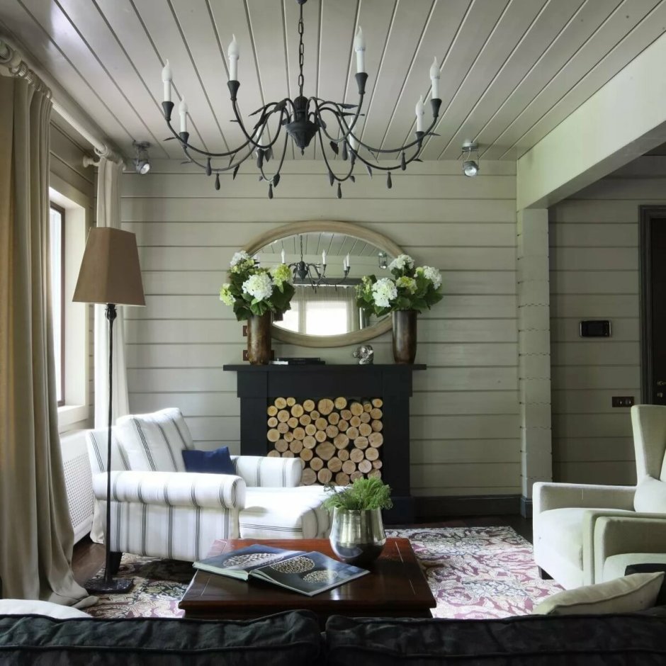 Белый деревянный интерьер