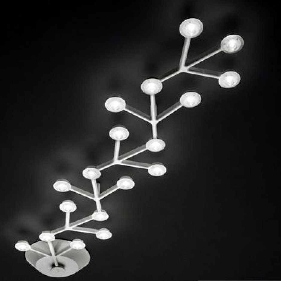 Металлический декор на стену