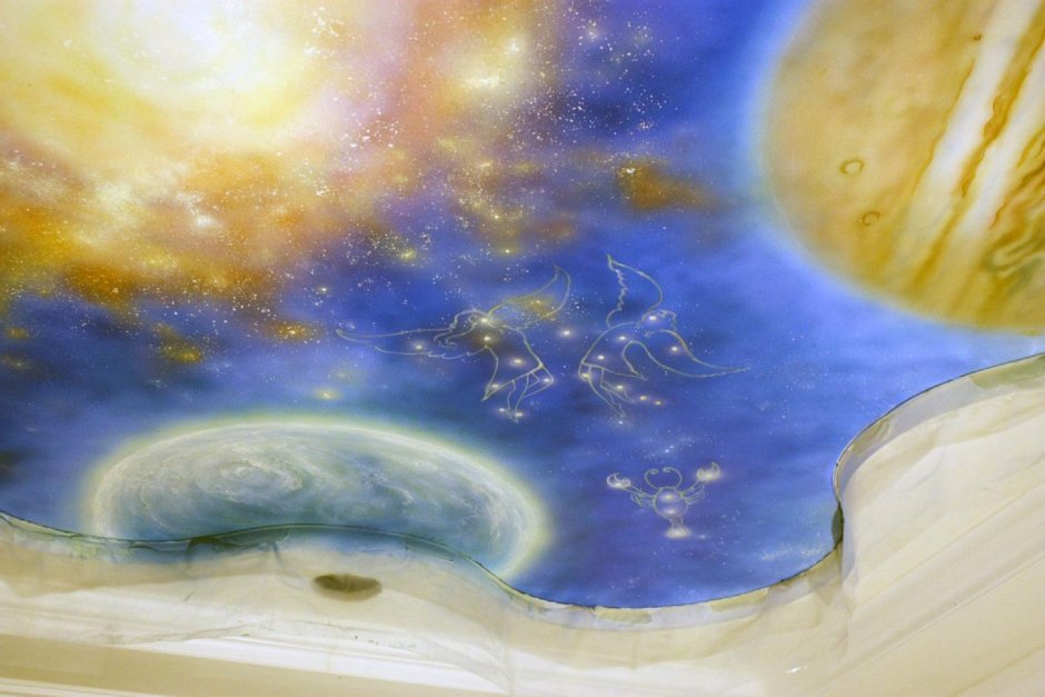 Роспись потолка небо