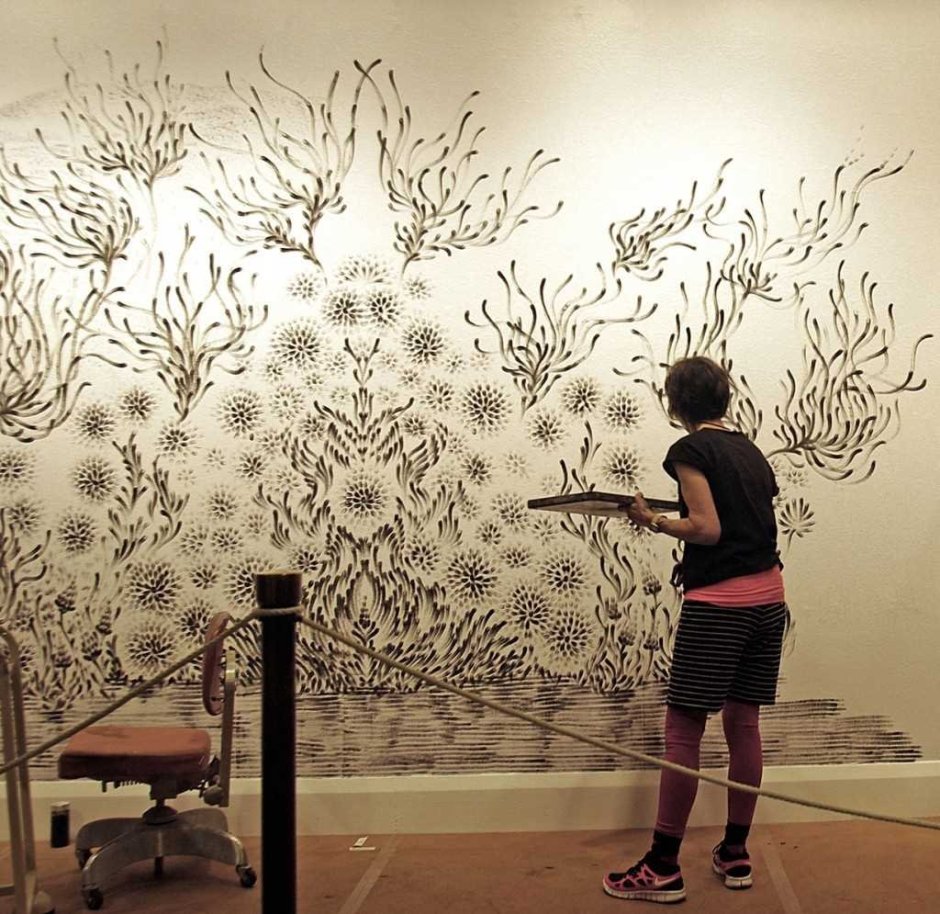 Оригинальный декор стен