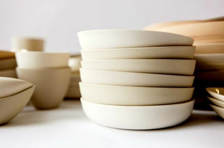 Керамика посуда в стиле минимализма