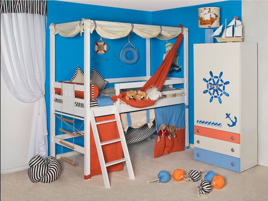 Кровать в морском стиле для мальчика