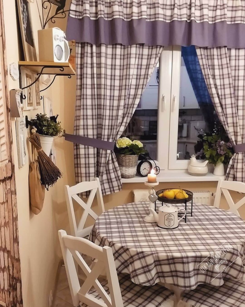 Шторы на кухню в стиле Прованс