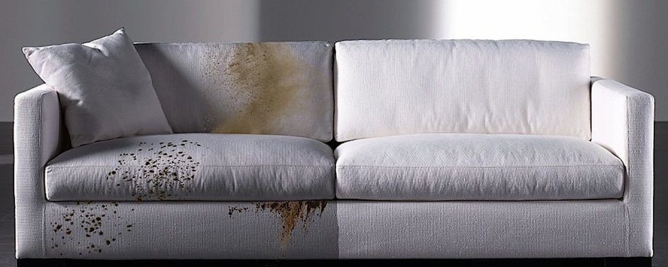 Грязный диван