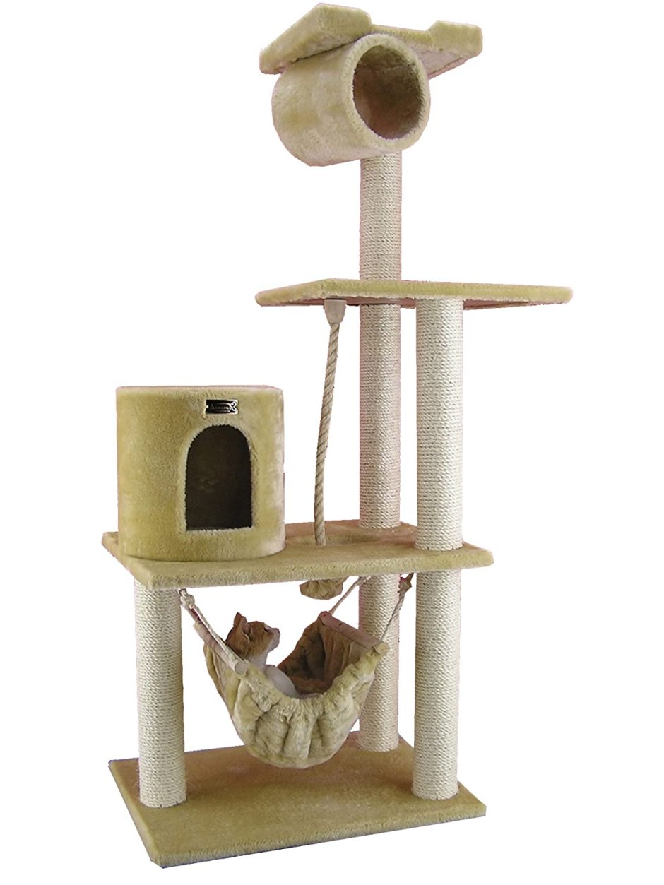 Деревянный домик для кота