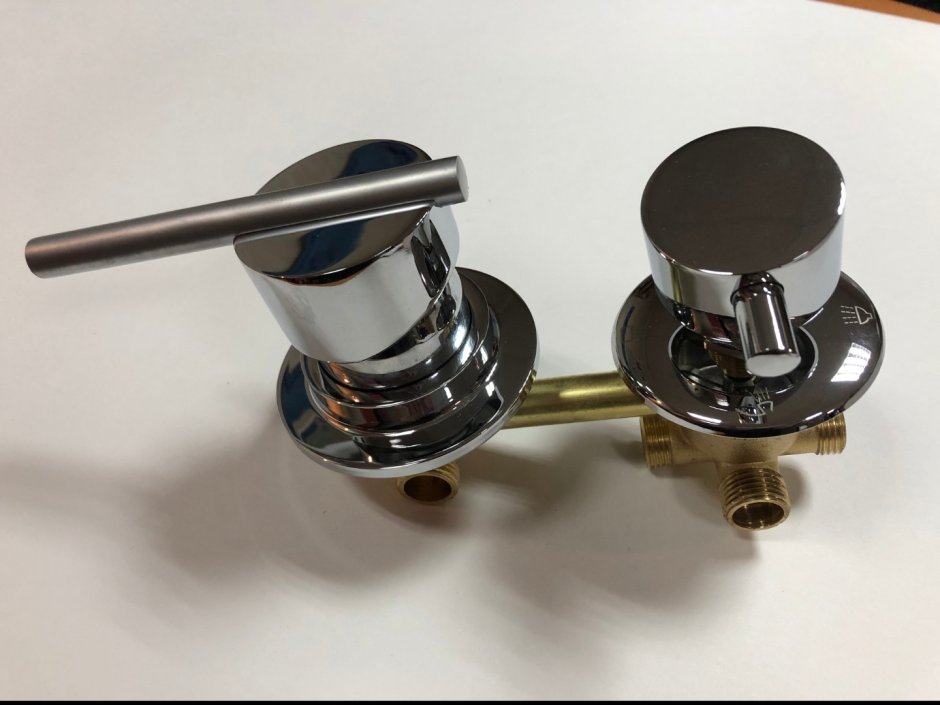 Диспенсеры для шампуня