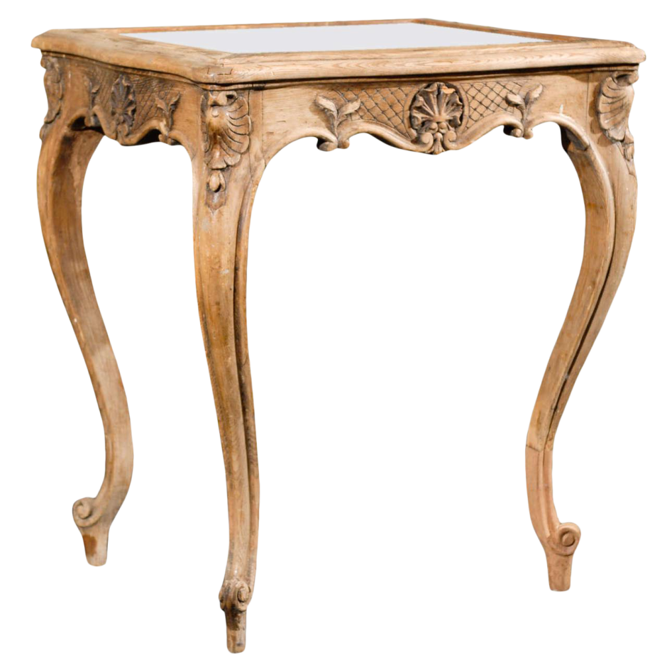 Столик в стиле рококо