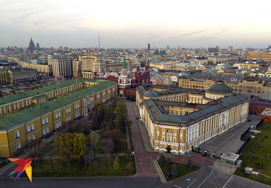 Сенатский дворец Московского Кремля сверху