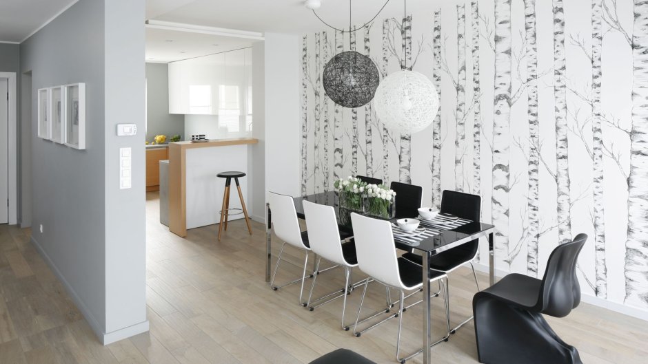 Выделение обеденной зоны на кухне обоями