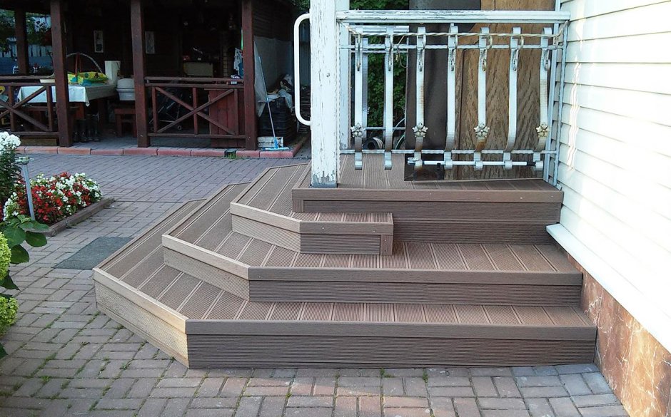 Ступеньки для крыльца